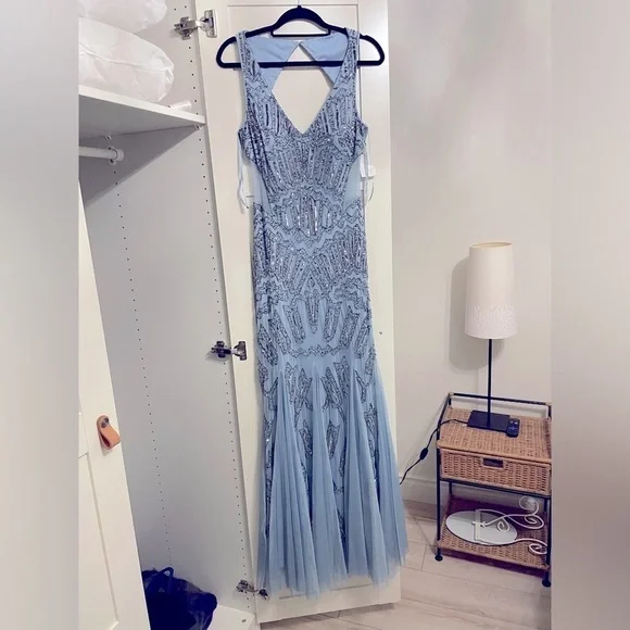 Adrianna Papell Sleeveless
Beaded Mermaid Gown In Blue size 8 - Picture 3 of 15